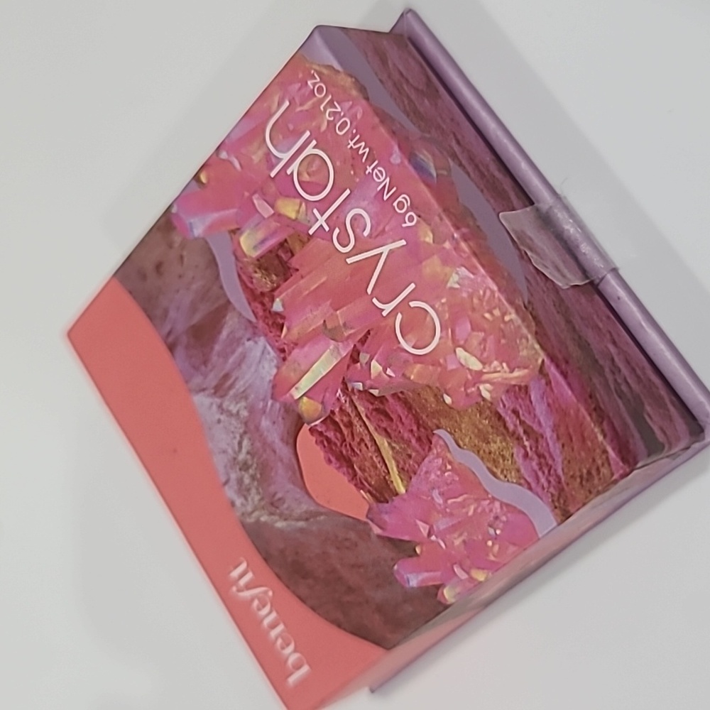 SALE! ✅ Benefit #CRYSTAH Silky-Soft Powder Blush ✨ NEW IN BOX